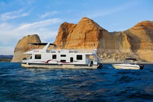 62 foot Journey Houseboat