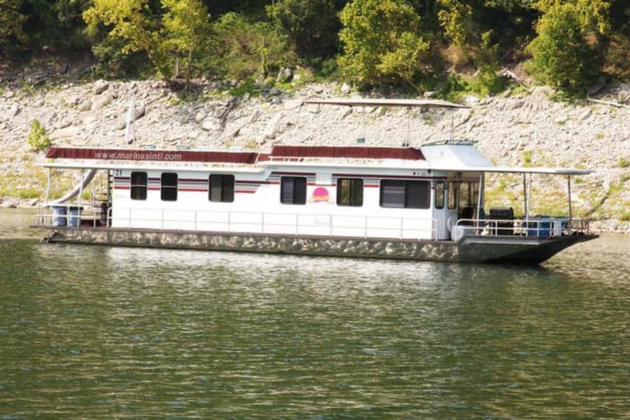 64 foot Explorer Houseboat