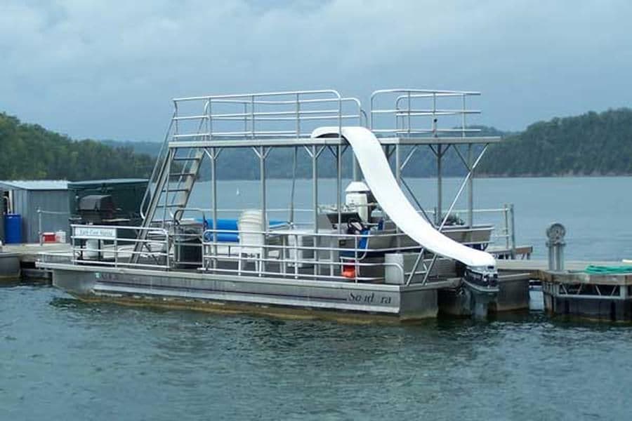 Double Decker Pontoon 