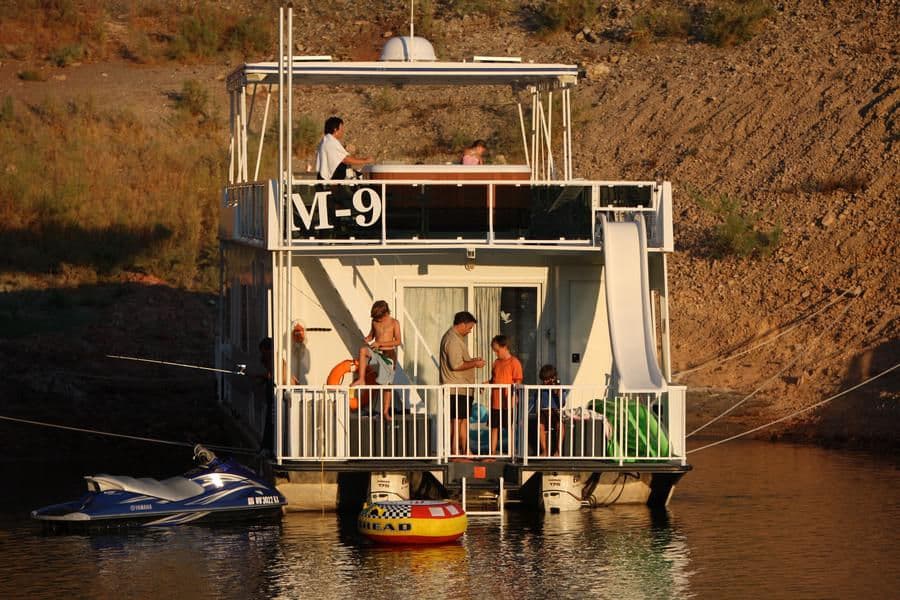 Rest in your houseboat on shore after a long fun day in the sun