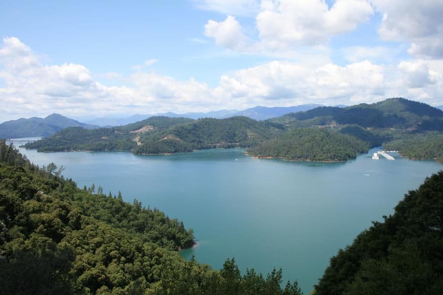 Take a hike up the hills to enjoy a breathtaking view of Shasta Lake