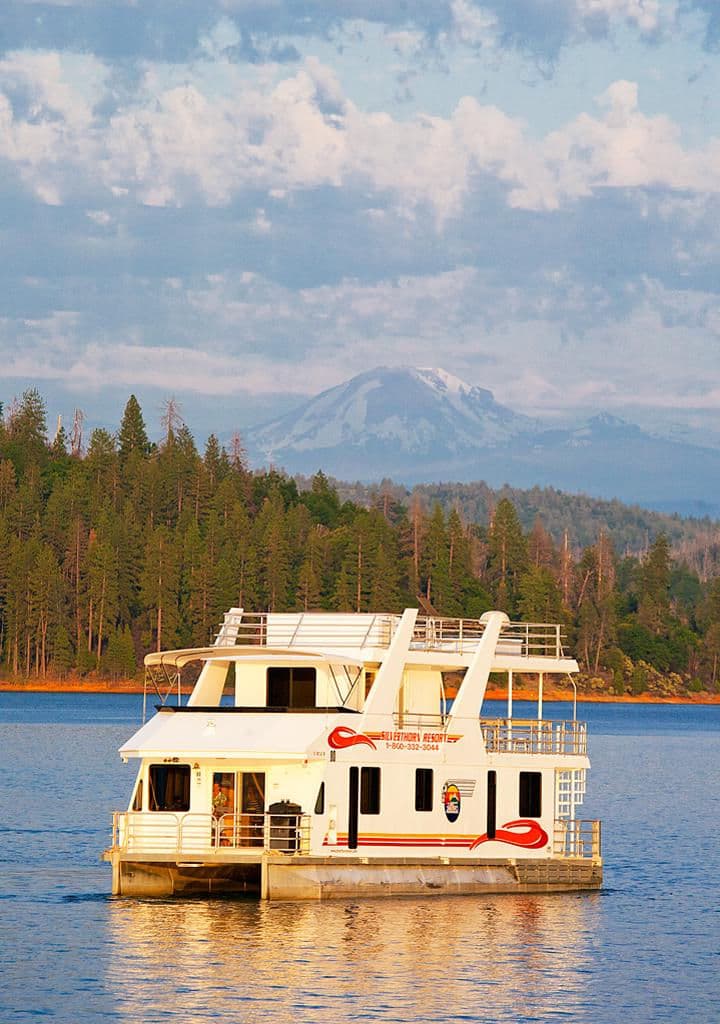 Queen Houseboat