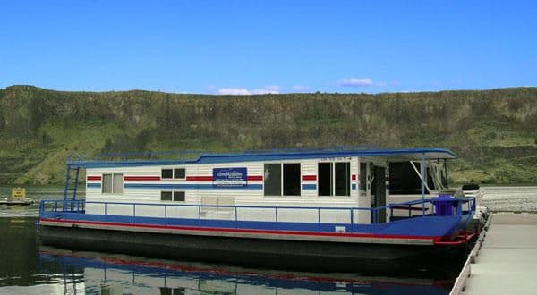 The Metolius Houseboat