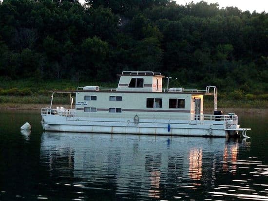 50 Foot Bunk Bed Houseboat