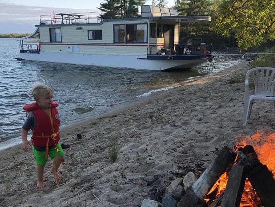 Relaxing campfire on the beach