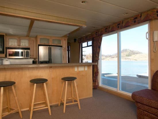 Corinthian Houseboat