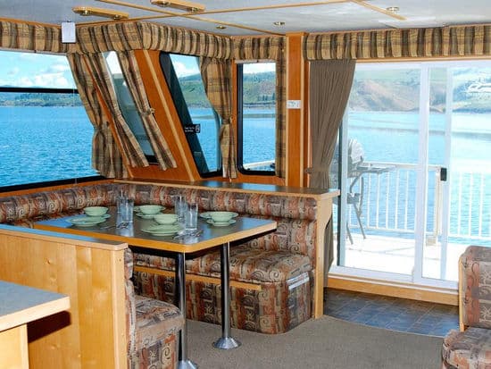 Galaxy Class Houseboat