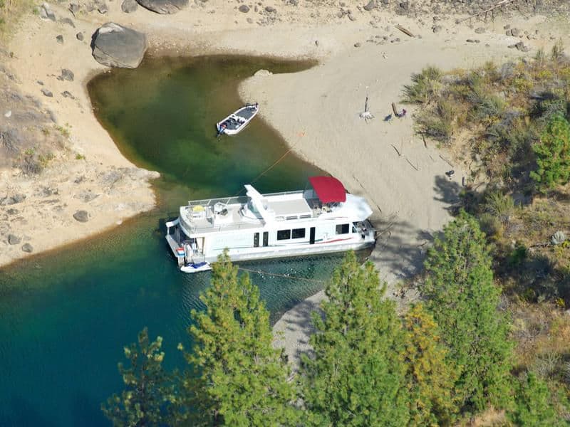 Moor on a private beach in a secluded cove Photos