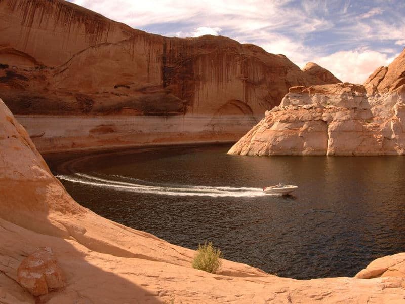 Hundreds of miles of water just waiting for you to explore Photos