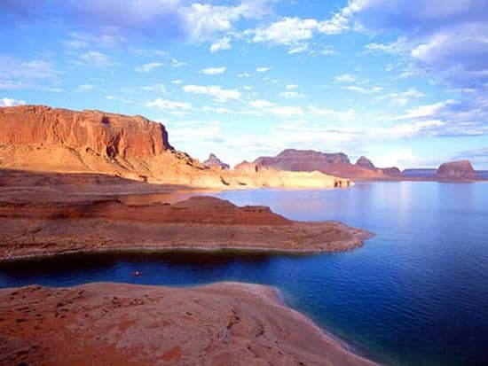 Lake Powell Houseboat Rentals