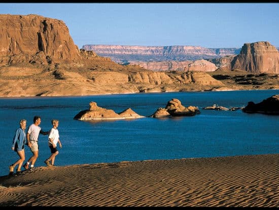 Lake Powell Houseboat Rentals