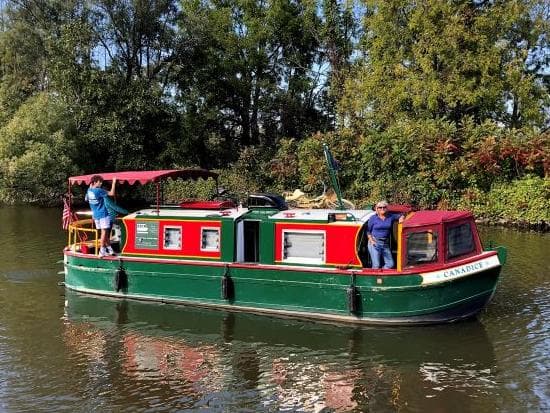 Lockmaster 34 Houseboat