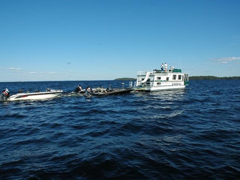 Tow additional boats for fishing, skiing or wake boarding Photos