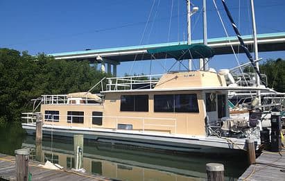 The Tobbie Dee Houseboat in Key Largo, FL