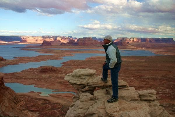 Hiking at Lake Powell