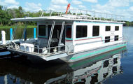 53' Song of the South Houseboat