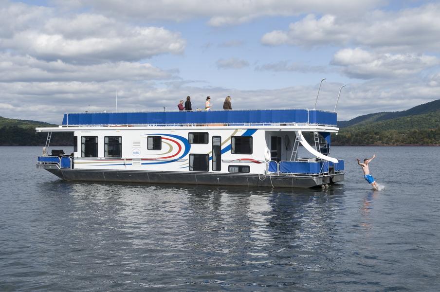 60-foot Blue Heron Houseboat